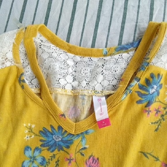 Womans M No Boundries Fitted Yellow and Blue Long Sleeve Blouse - Picture 5 of 5